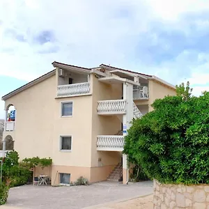 Toro Pag Town