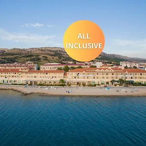 Hotel Family Pagus, Pag Town